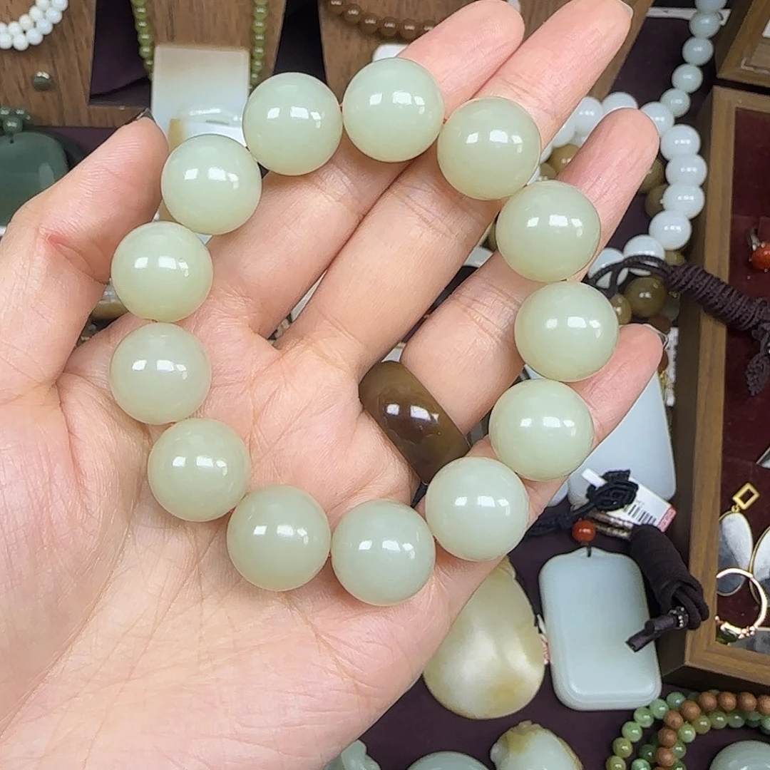 和田玉未镶嵌手链