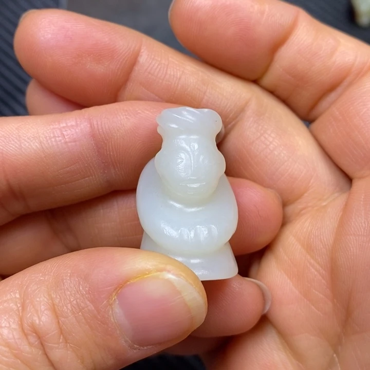 和田玉挂件未镶嵌缚*