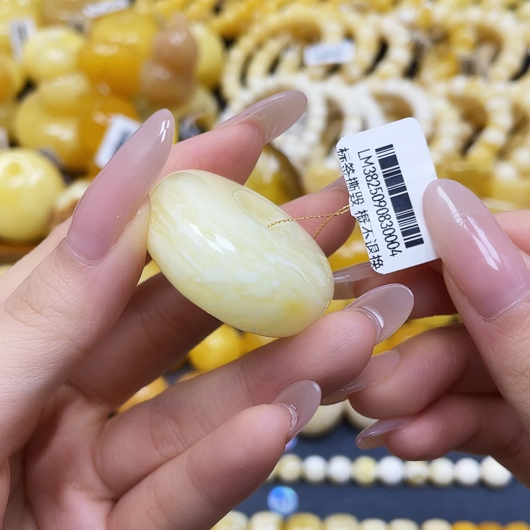 蜜蜡未镶嵌裸石沁色平安扣35✖️16mm