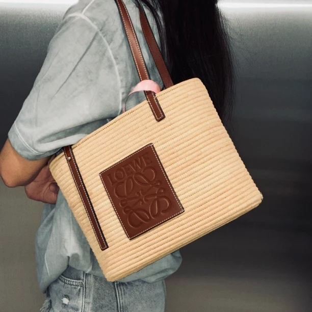 95新 LOEWE/罗意威 罗意威Loewe单肩包手提包