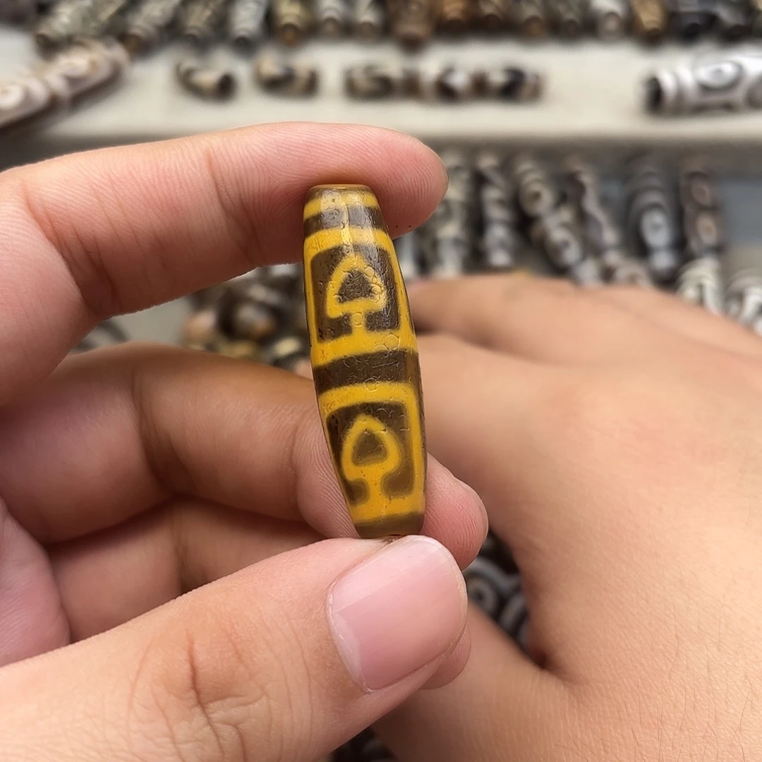 y***i未镶嵌玛瑙/玉髓珠宝半成品