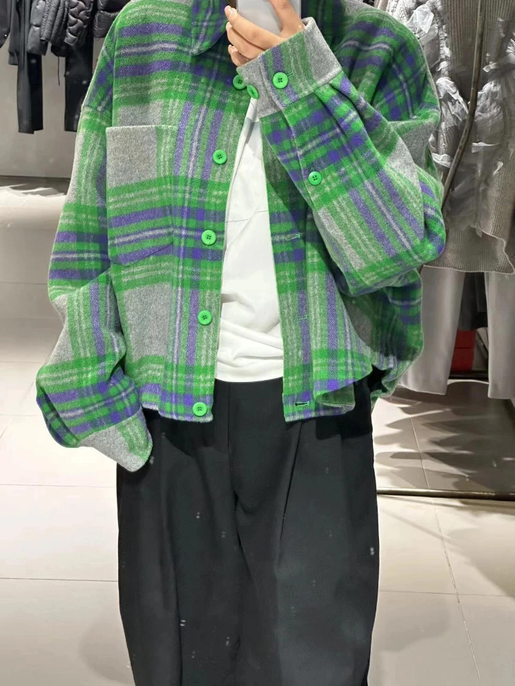 绿色翻领长袖条纹衬衫外套女秋季短款高级感气质宽松遮肉衬衣上衣