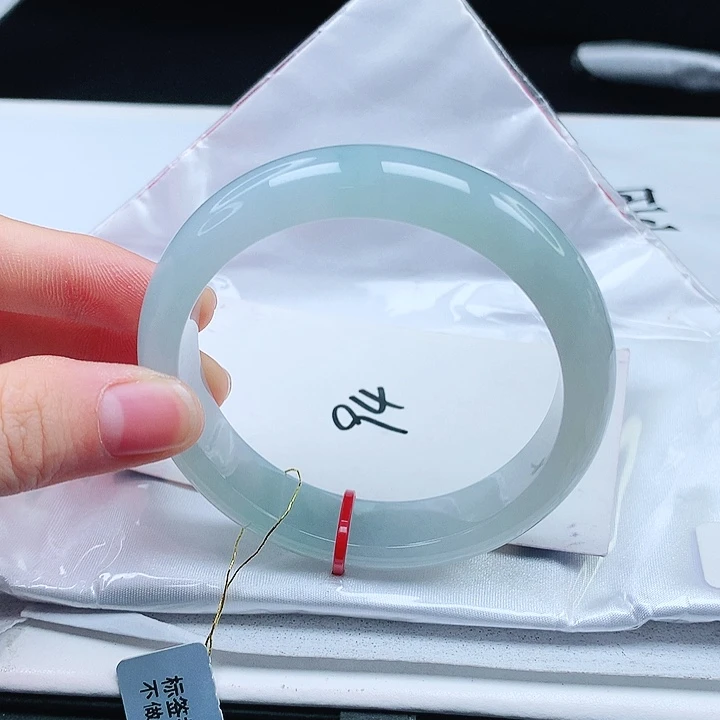 翡翠手镯未镶嵌缅甸天然a货手镯56+