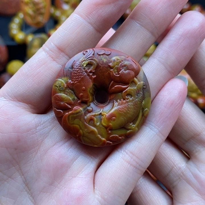 玛瑙/玉髓未镶嵌挂件战国红挂件