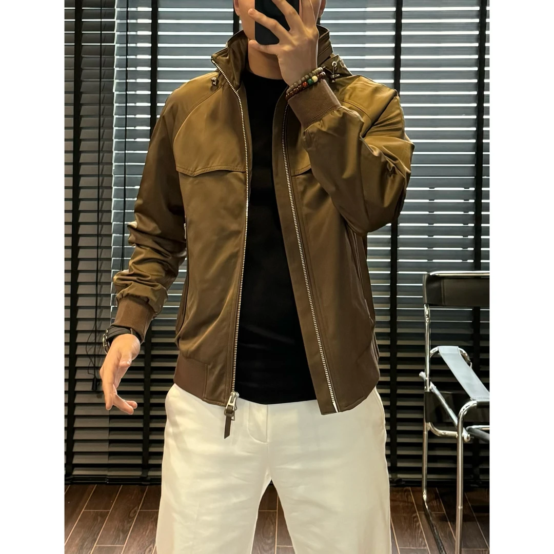 高奢三防都市户外风冲锋衣外套*早春新款休闲时尚冲锋衣外套