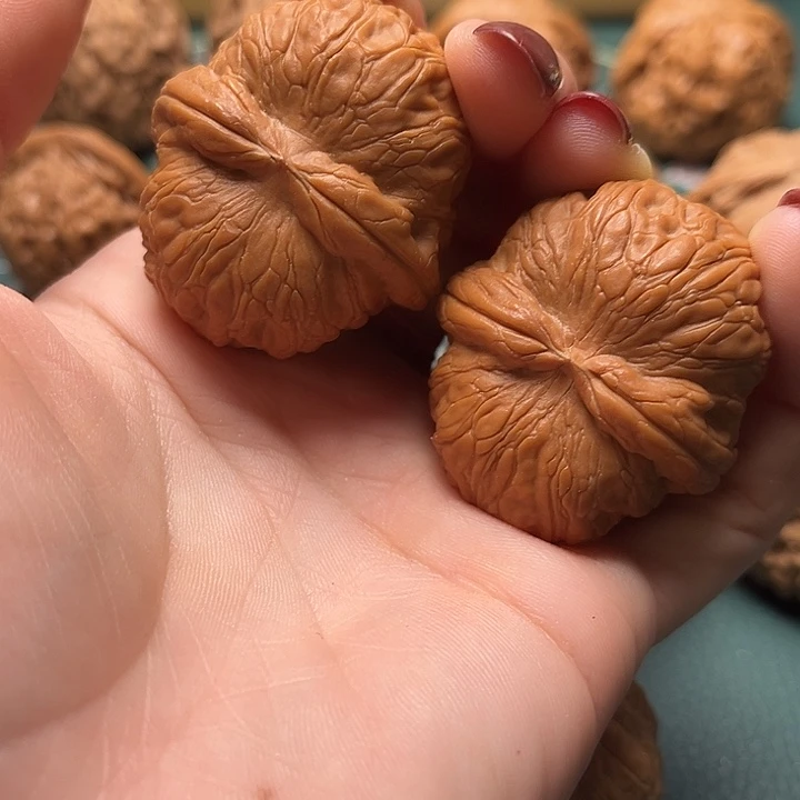 文玩核桃把件41全品元宝