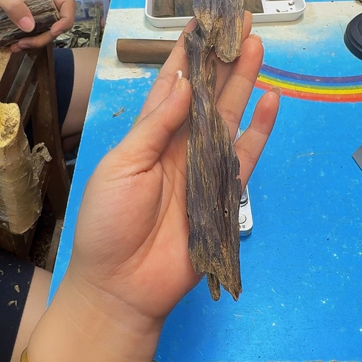 宣***道沉香沉香碎屑陆河21克