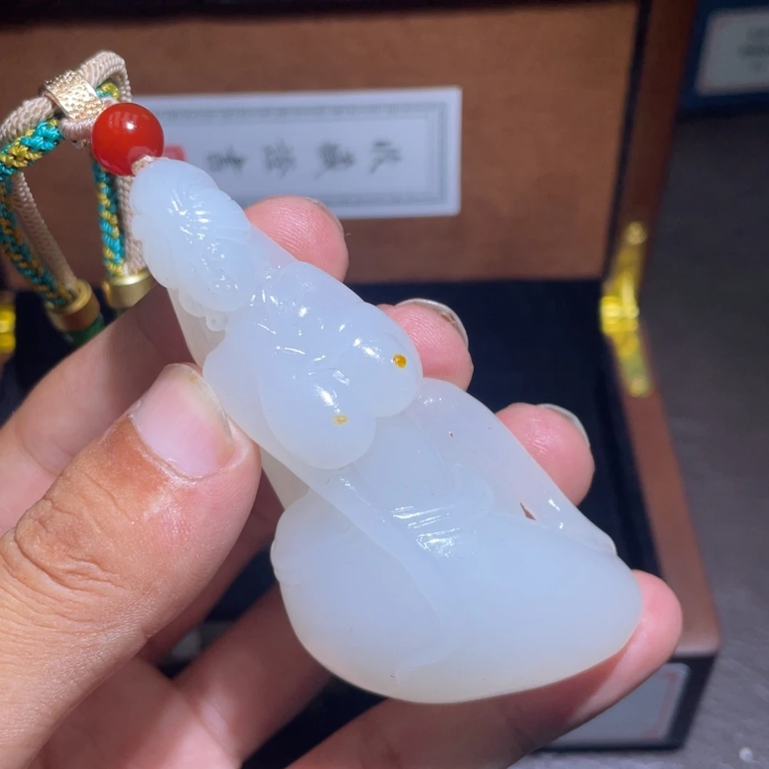 颈饰未镶嵌和田玉D2