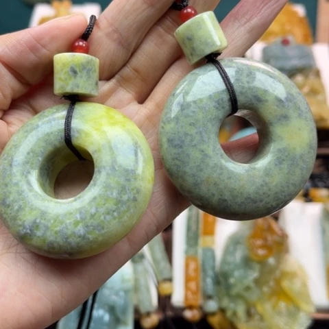 岫玉挂件未镶嵌挂件