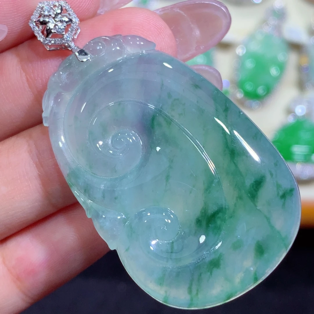 翡翠18K金镶嵌吊坠(不含链)