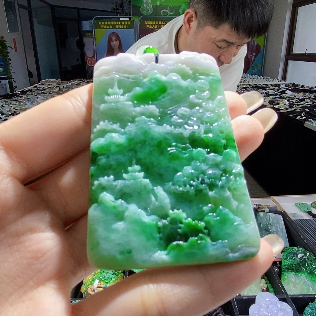 颈饰未镶嵌翡翠翡翠