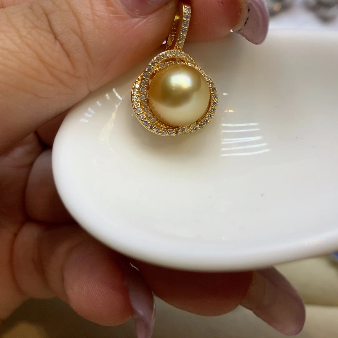 颈饰银S925镶嵌海水珍珠