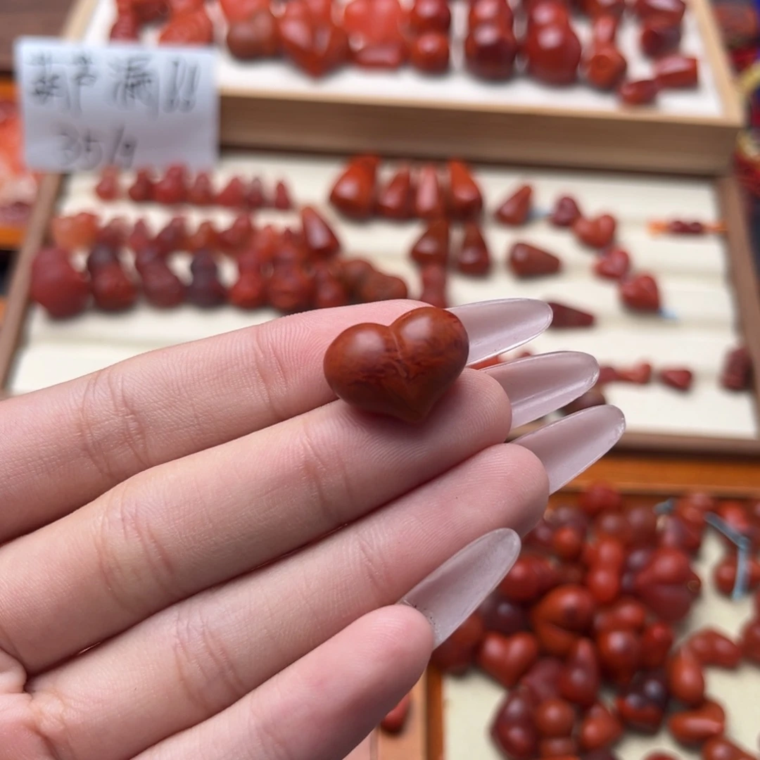 （***）南红玛瑙未镶嵌南红1