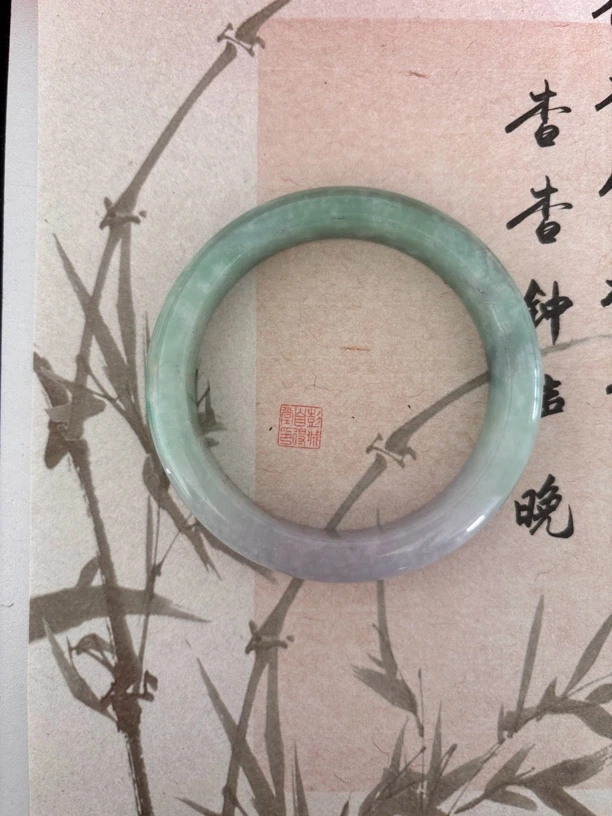 X751-五七加春彩宽胎缅甸翡翠手镯