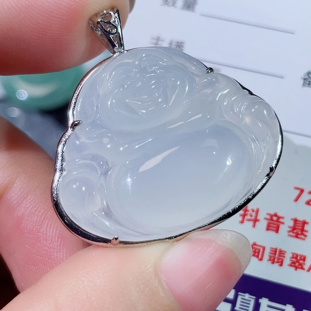 颈饰18K金镶嵌翡翠佛公