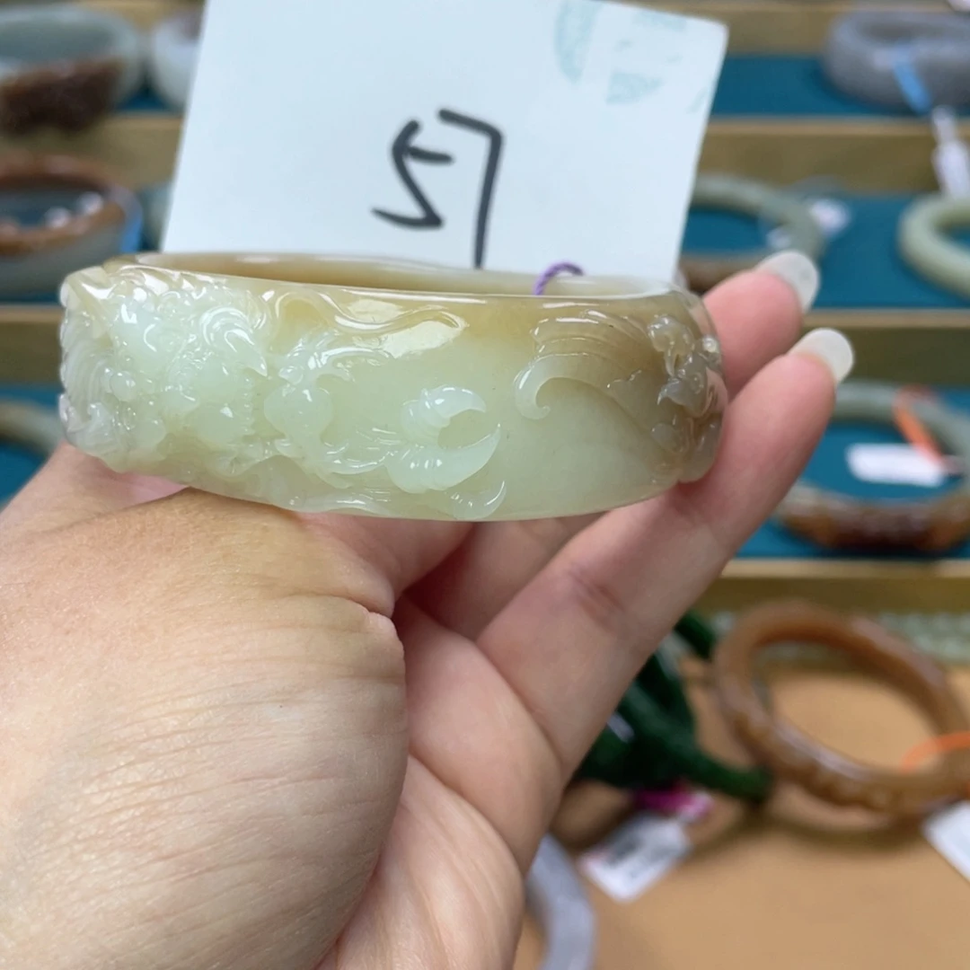 未镶嵌手镯和田玉圈口57