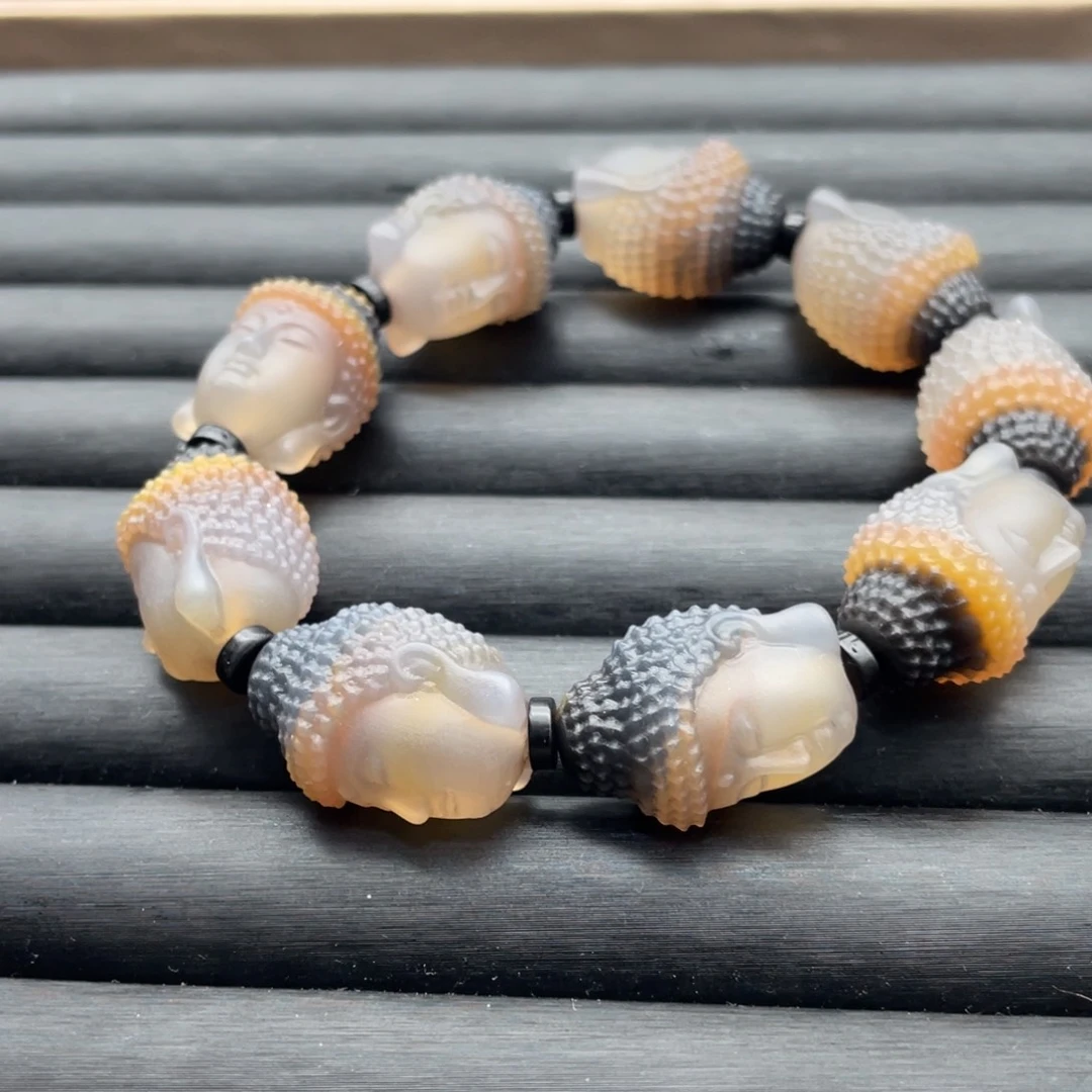 一***提玛瑙/玉髓未镶嵌颈饰