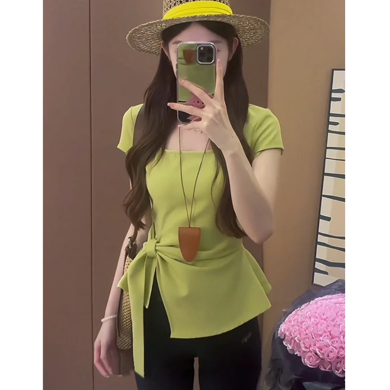 大码胖mm设计感绑带收腰短袖T恤女士夏季款法式方领开叉套头上衣