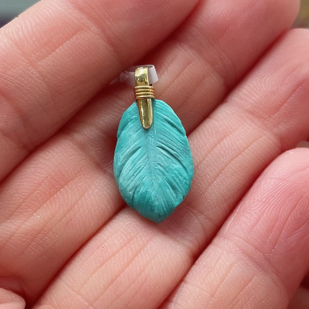 绿松石颈饰未镶嵌