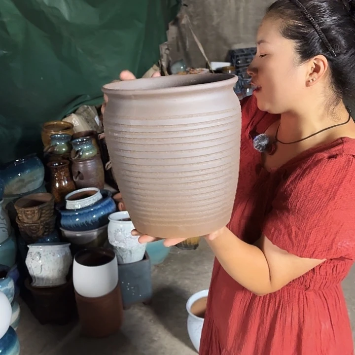 口21高24瑕疵一个盆子。