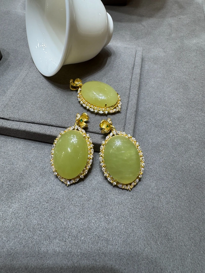 一享珠宝 和田玉挂件多样发一810