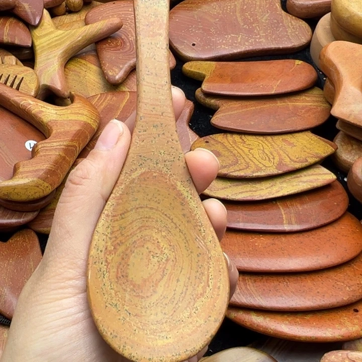 泗水砭石富贵红刮痧板梳子