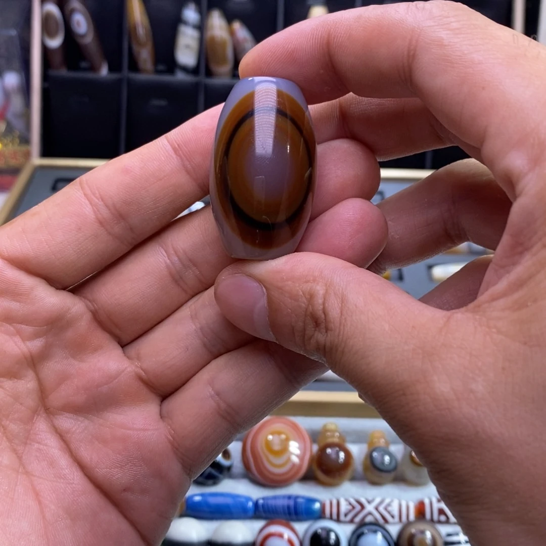 玛瑙/玉髓颈饰未镶嵌雨**步