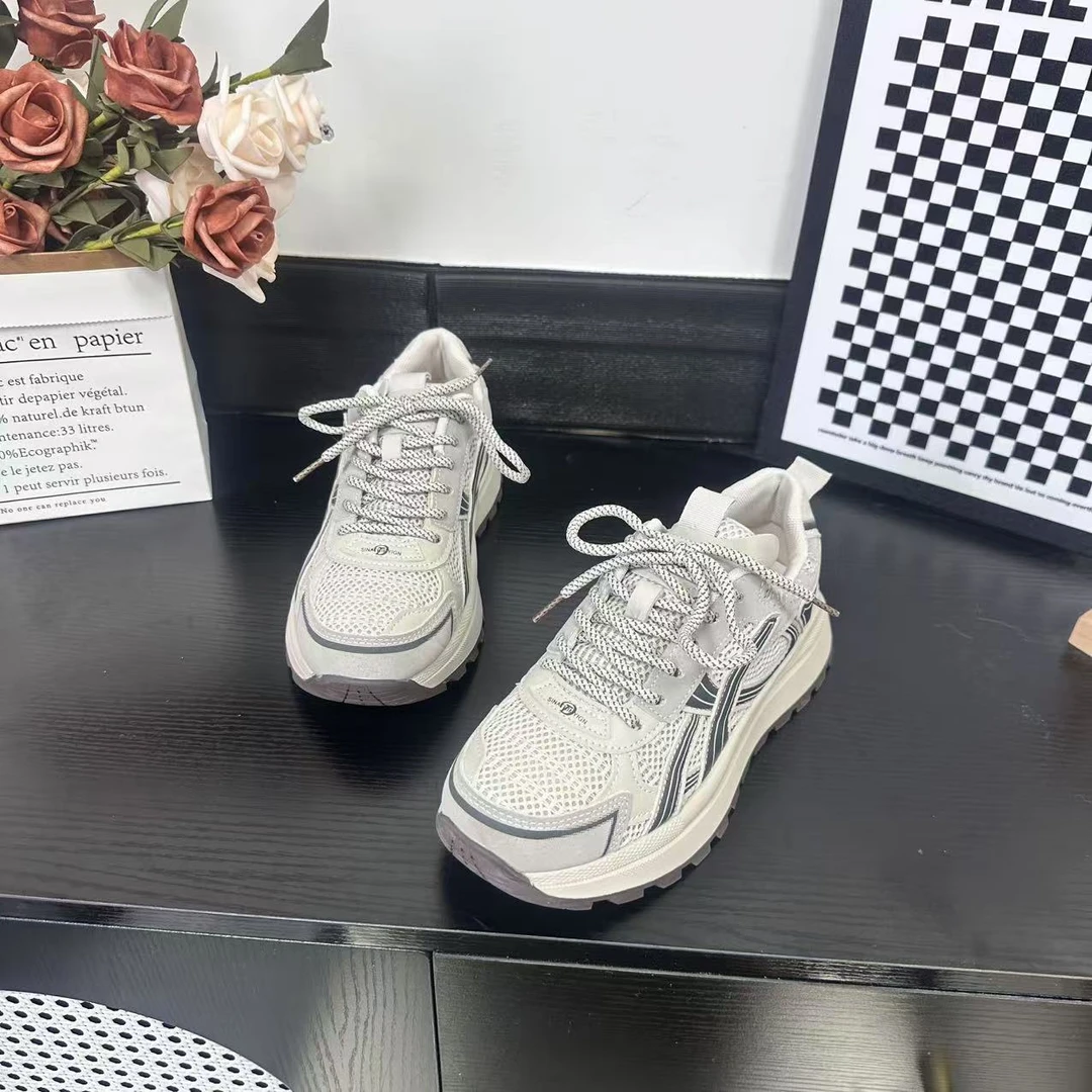 春季上新时尚百搭休闲老爹鞋女鞋气质软底防滑舒适冷粘工艺2509