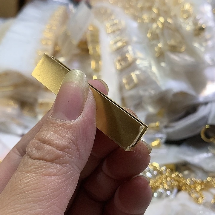 无纺布驴家包盖前钢条