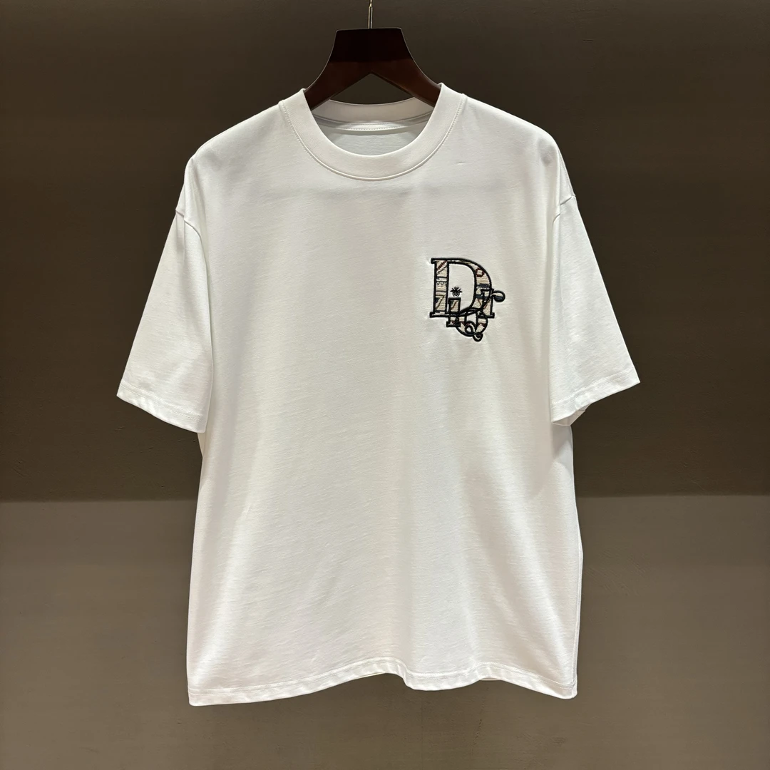 25年新款男士字母刺绣圆领简约时尚“设计师款”男士T恤BG-2503