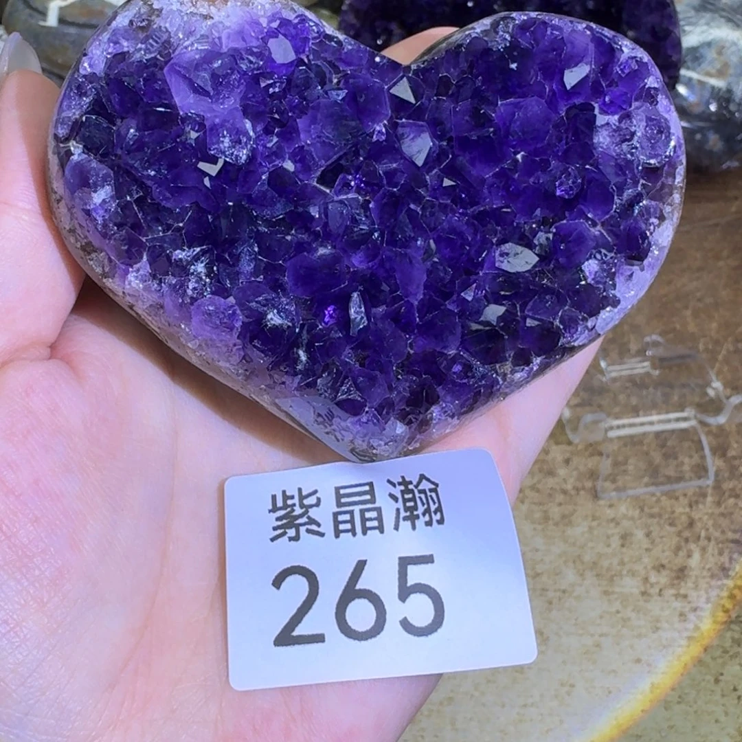 未镶嵌大型摆件（非配饰）水晶