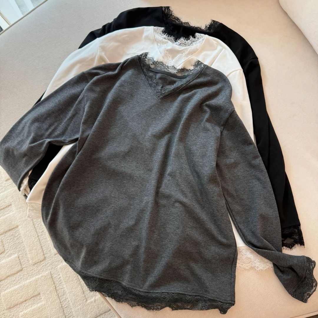 蕾丝拼接V领长袖打底衫百搭显瘦宽松休闲欧版T恤2025新款女装时尚