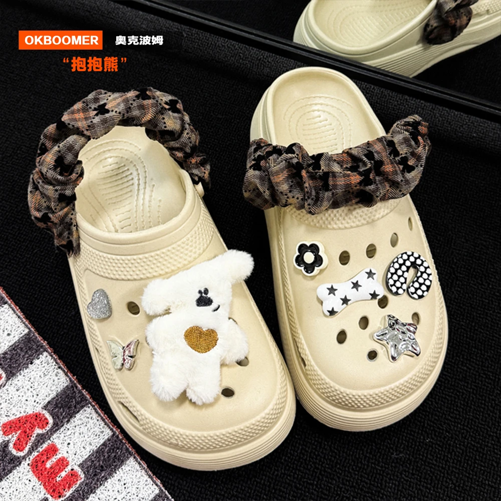 OKBOOMER抱抱熊百搭少女心洞洞鞋2025新款卡通可爱夏季包头凉拖