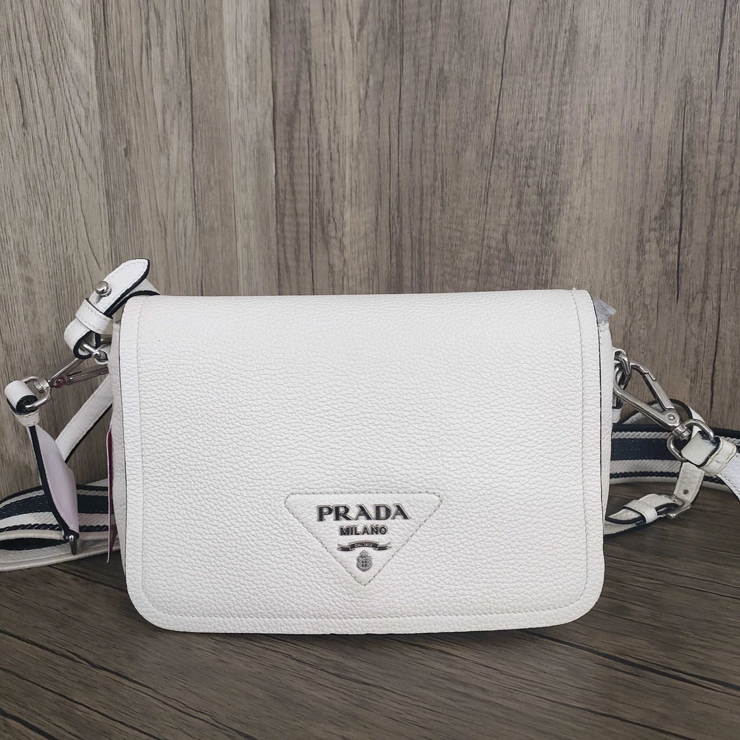 95新 Prada/普拉达 /丁丁/单肩包/250921003