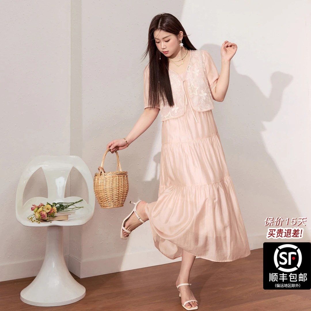 蓝语大码女装优雅假两件绣花连衣裙2025夏季法式显瘦漂亮长裙