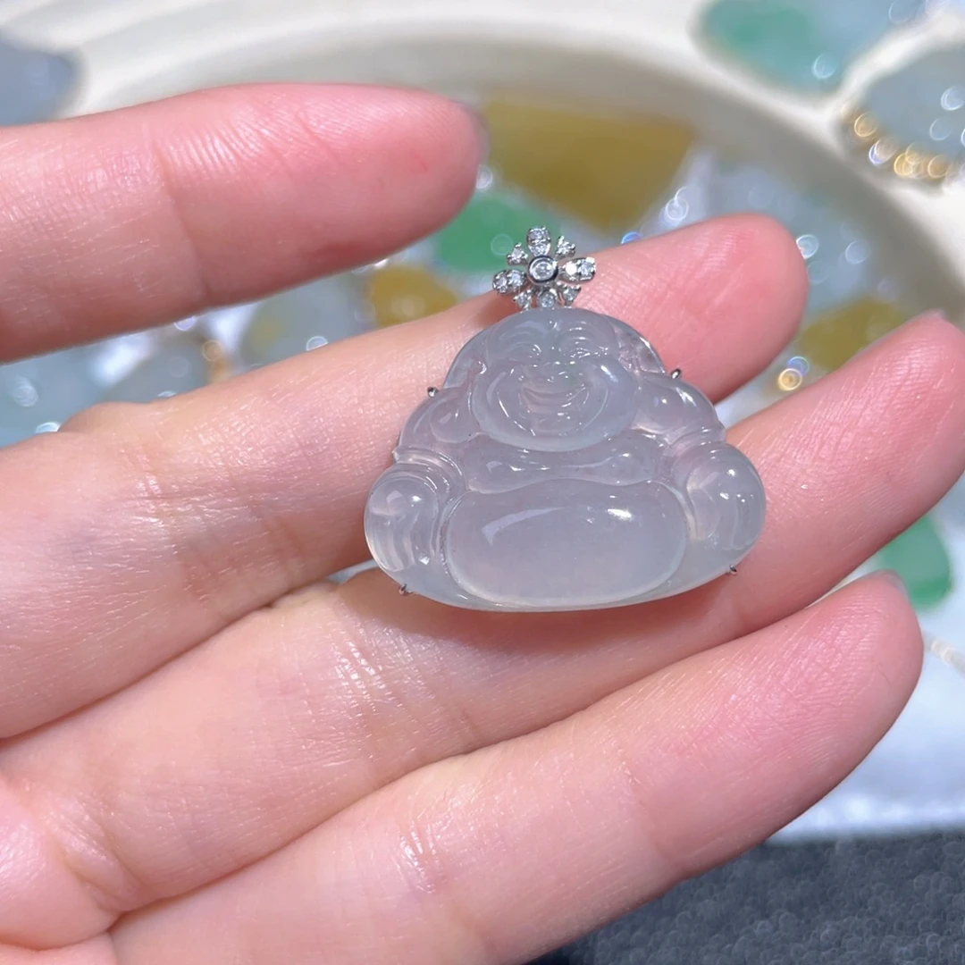 翡翠颈饰18K金镶嵌翡翠