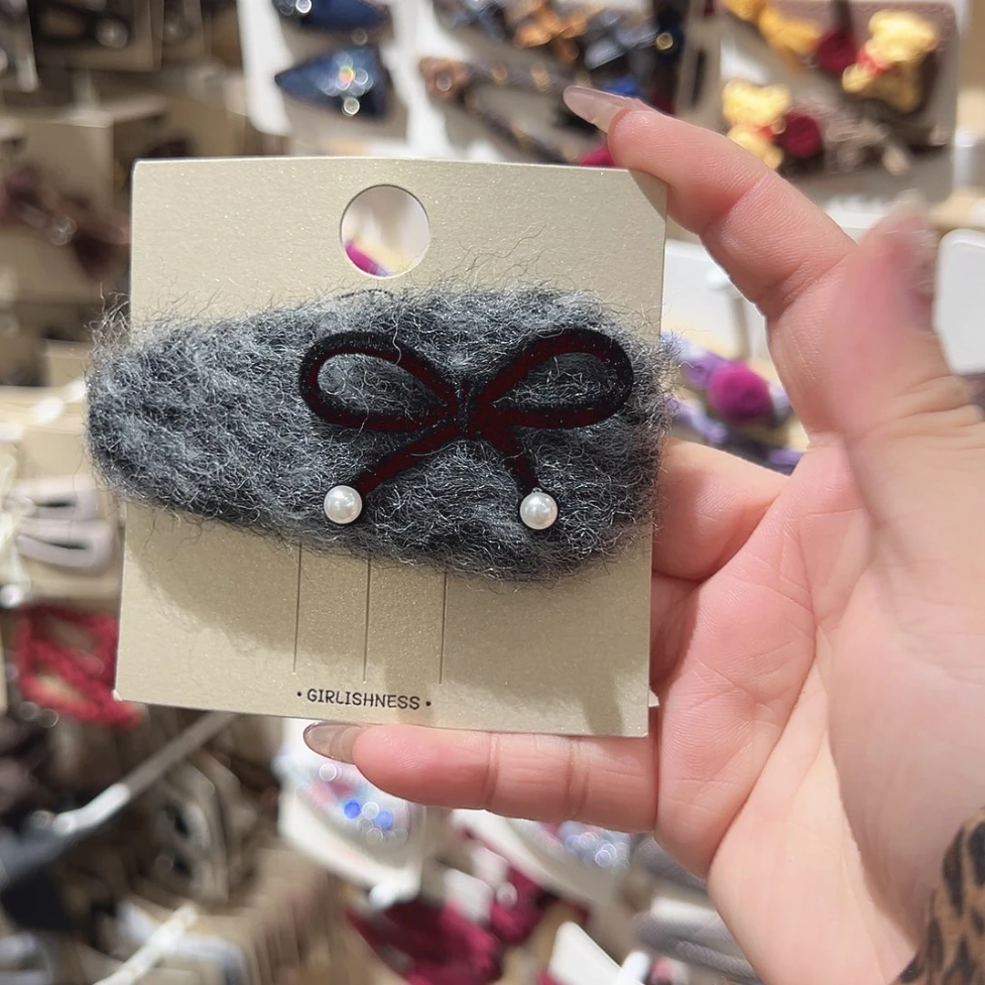 非金属灰色黑蝴蝶结掰掰