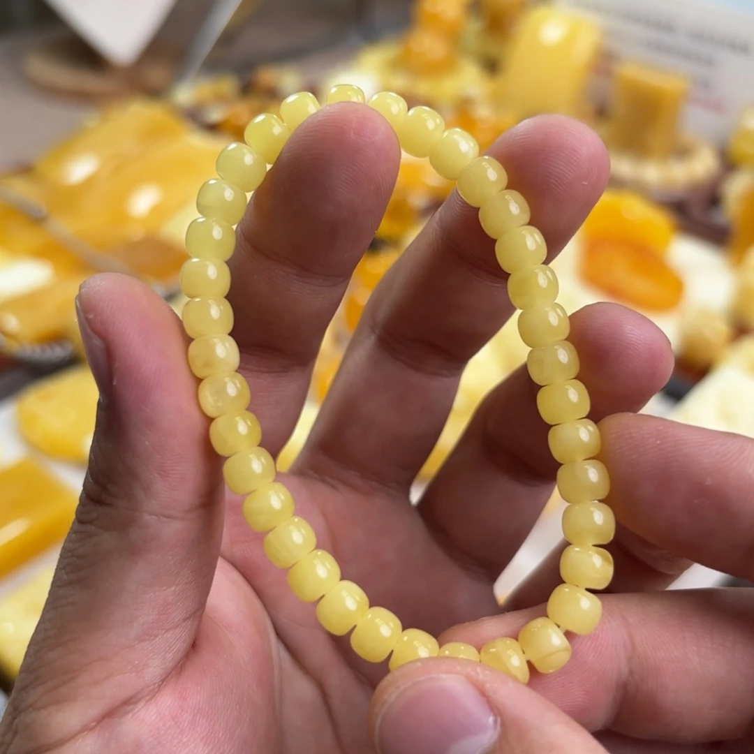 未镶嵌琥珀裸石手串