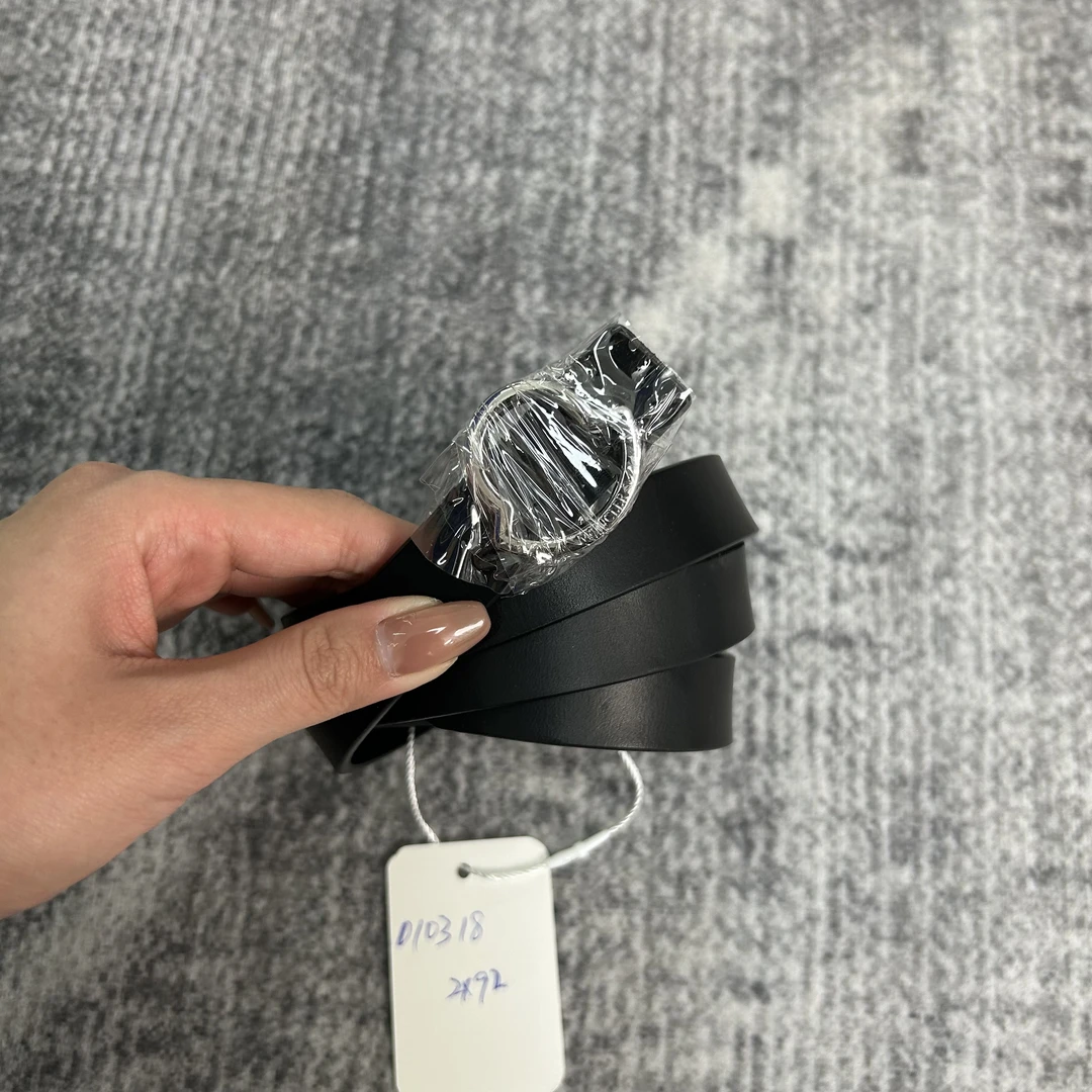 99新 MONCLER 蒙口黑银配色腰带