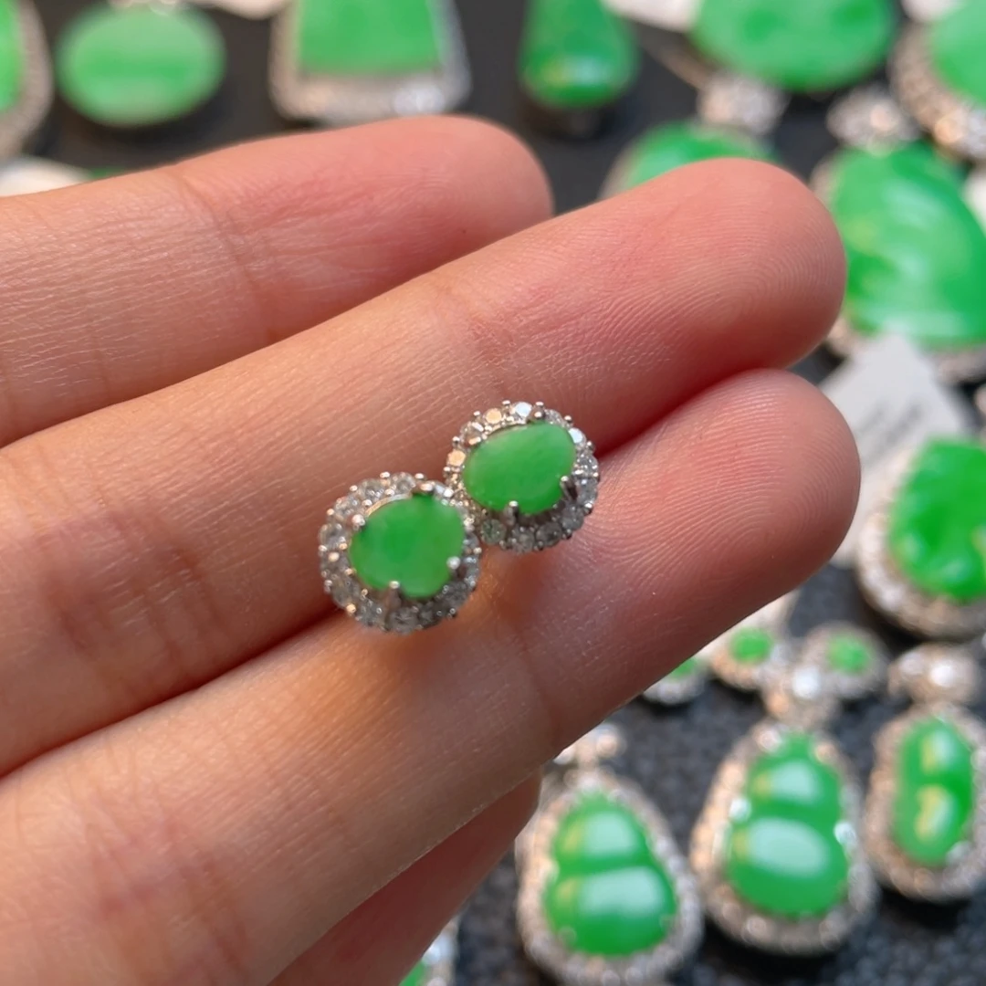 翡翠银S925镶嵌吊坠(不含链)美***娃