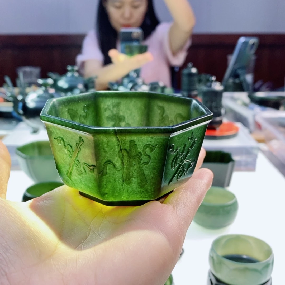 未镶嵌和田玉（青玉）摆件堆*微瑕