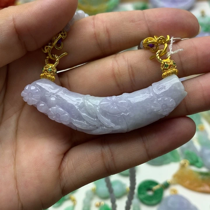 颈饰未镶嵌翡翠翡翠