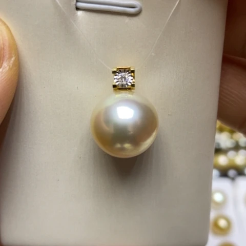 海水珍珠18K金镶嵌颈饰