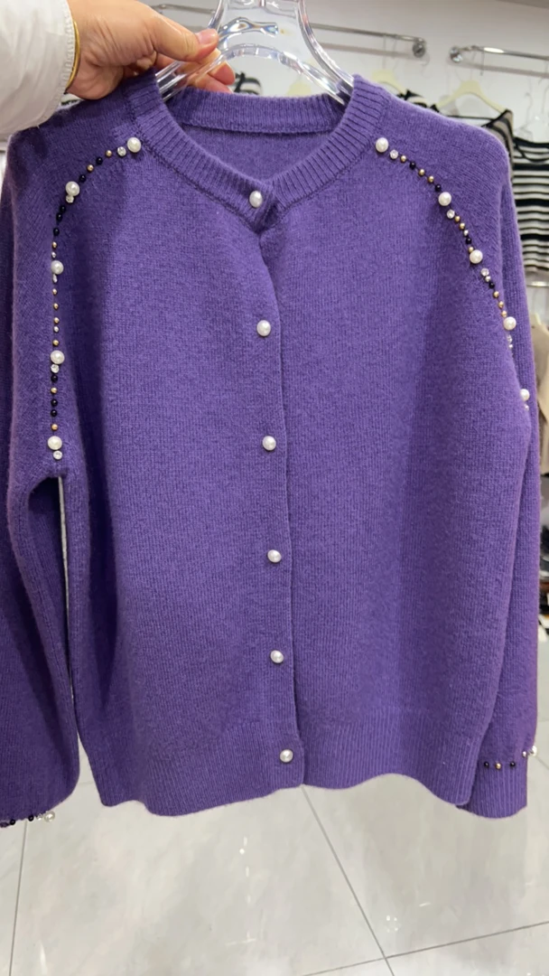 新年款拼接圆领全羊毛红色针织衫秋冬时尚高领