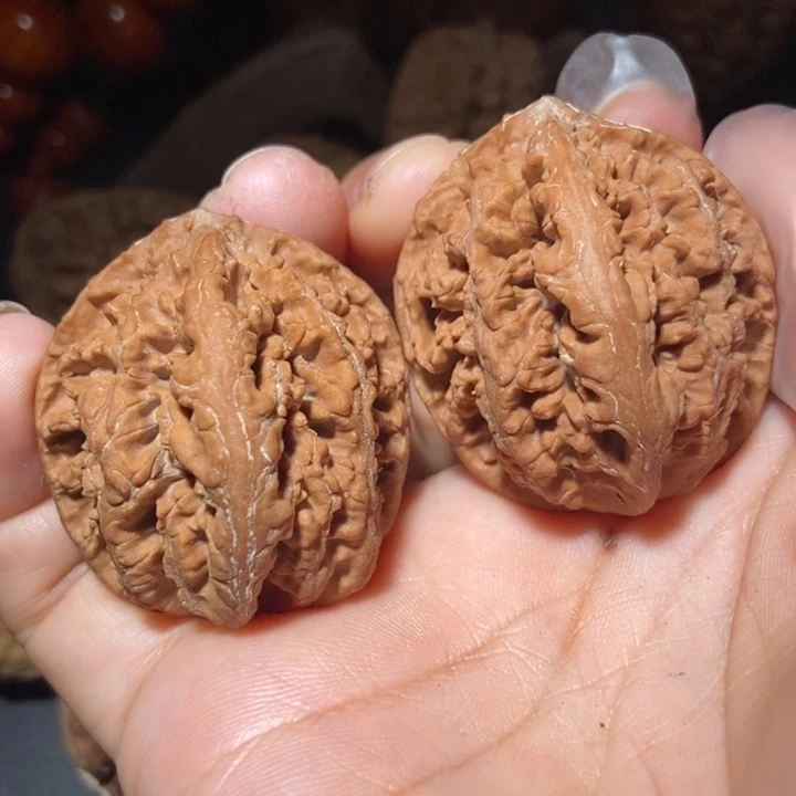 文玩核桃把件东北楸子小雪25