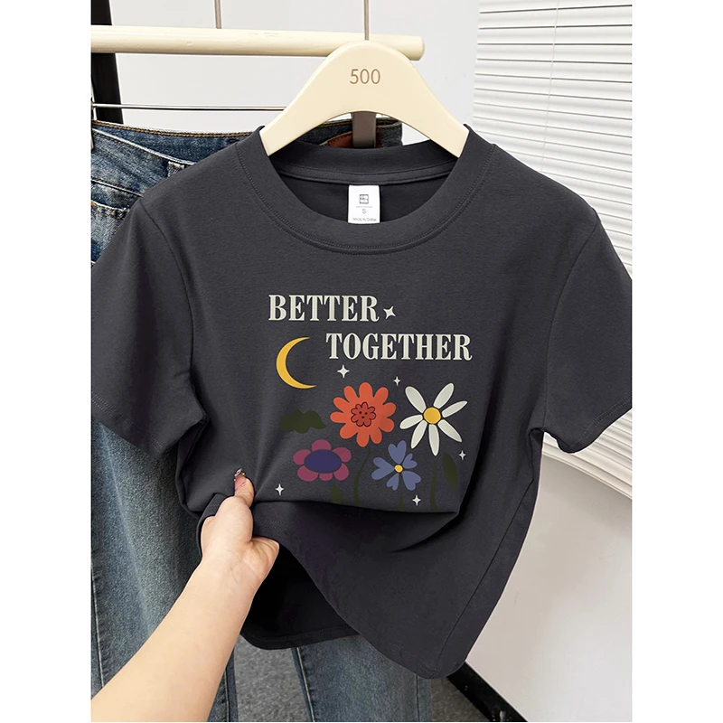 短袖T恤女夏季2025年新款时髦休闲圆领花朵印花韩版正肩大码上衣