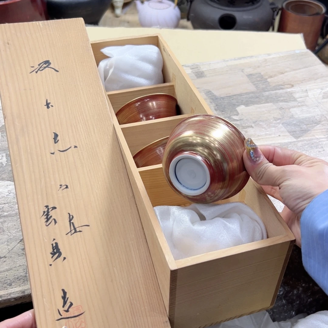 瓷片陶瓷和金属表面涂了