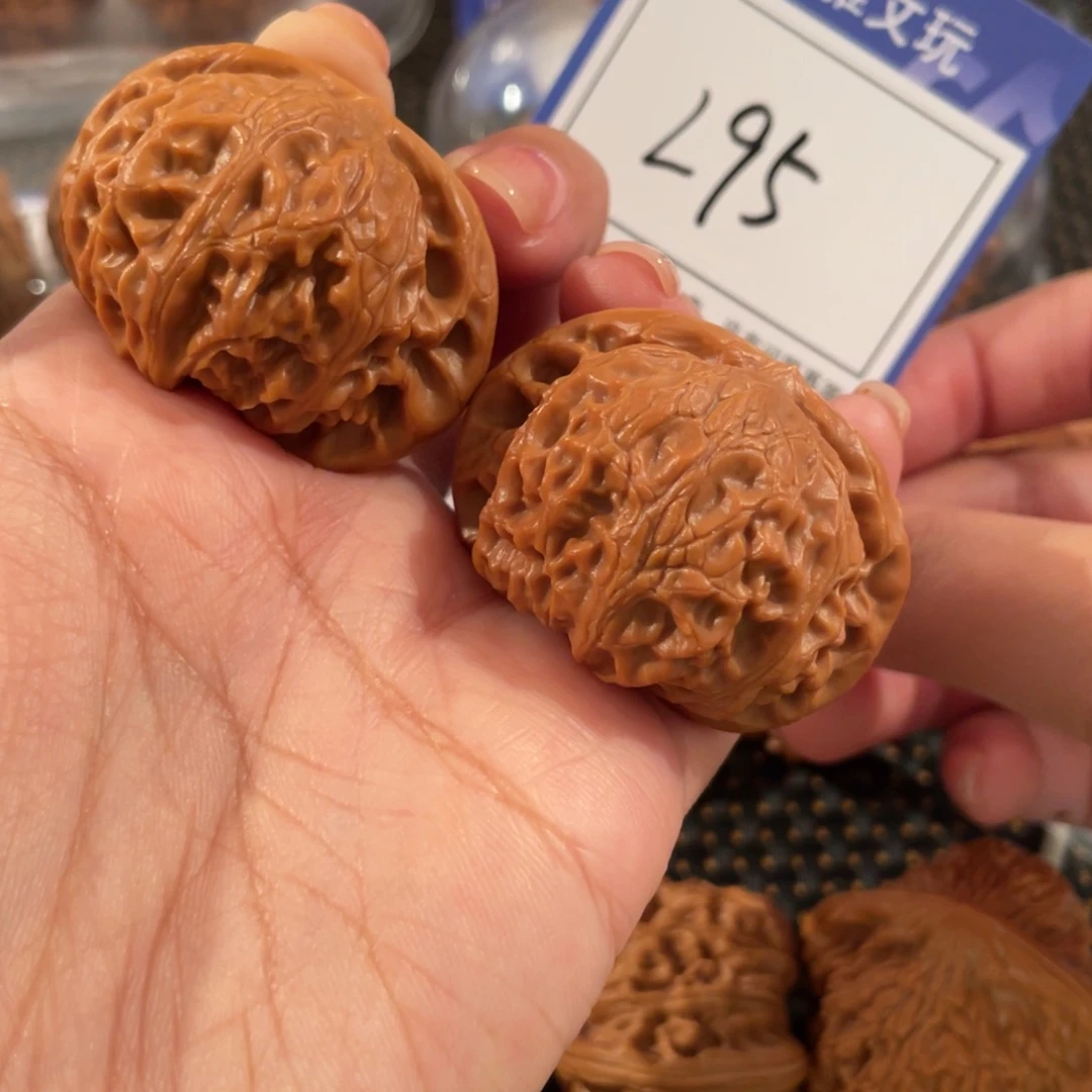 大***。把件文玩核桃L95 宫灯 42