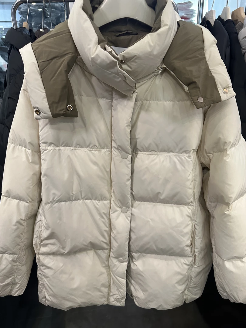 喜家外贸一手长撞色羽绒服女