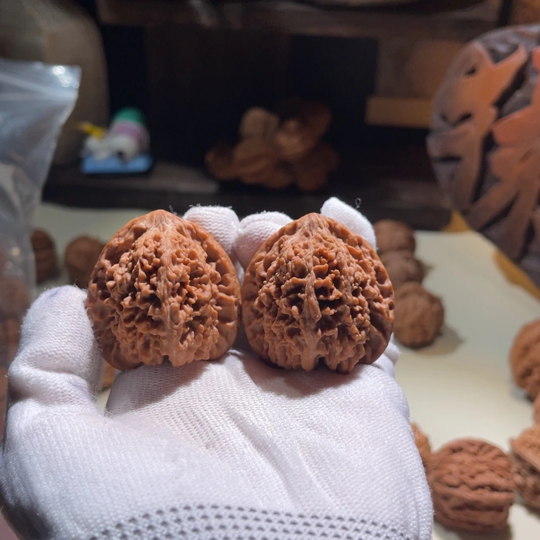 不***洋把件文玩核桃41满天星微调水尖